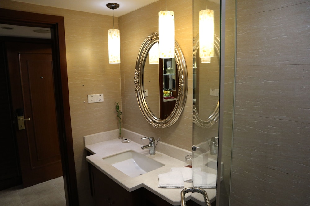 Jin Jiang Pacific Hotel Shanghai 43/49