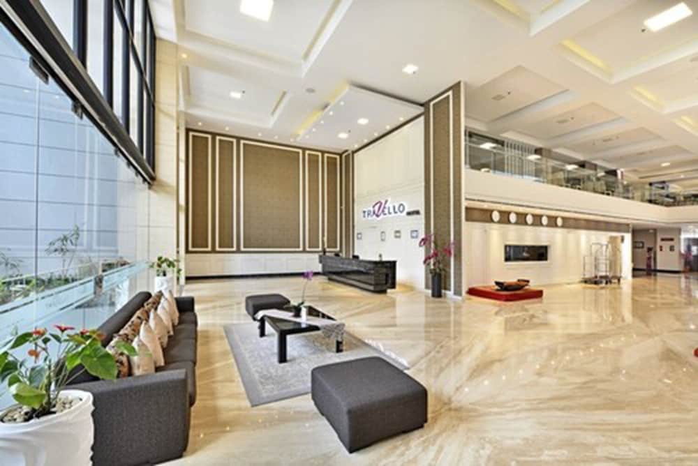 Travello Hotel Bandung 8/60
