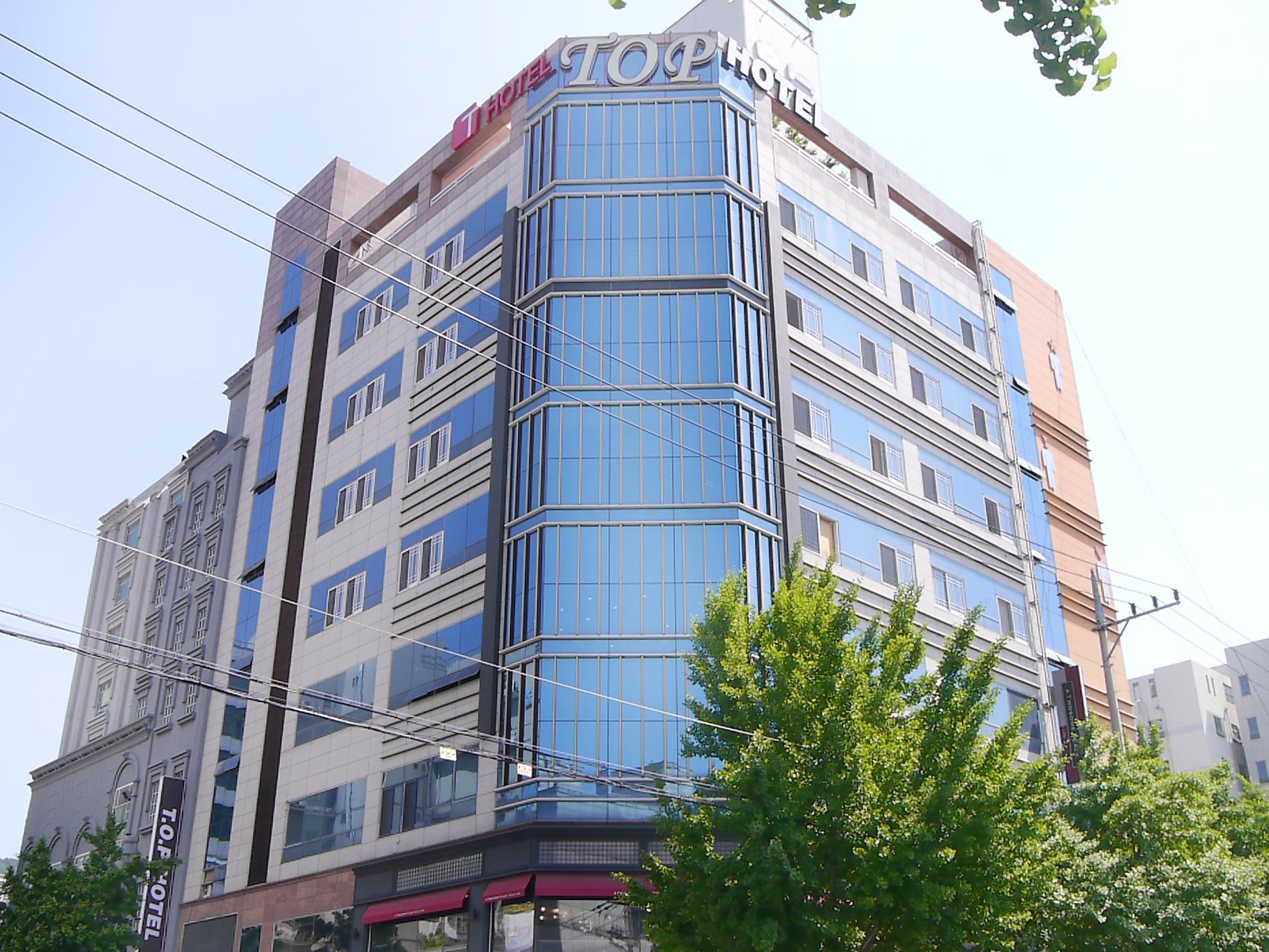 Top Hotel 10/56