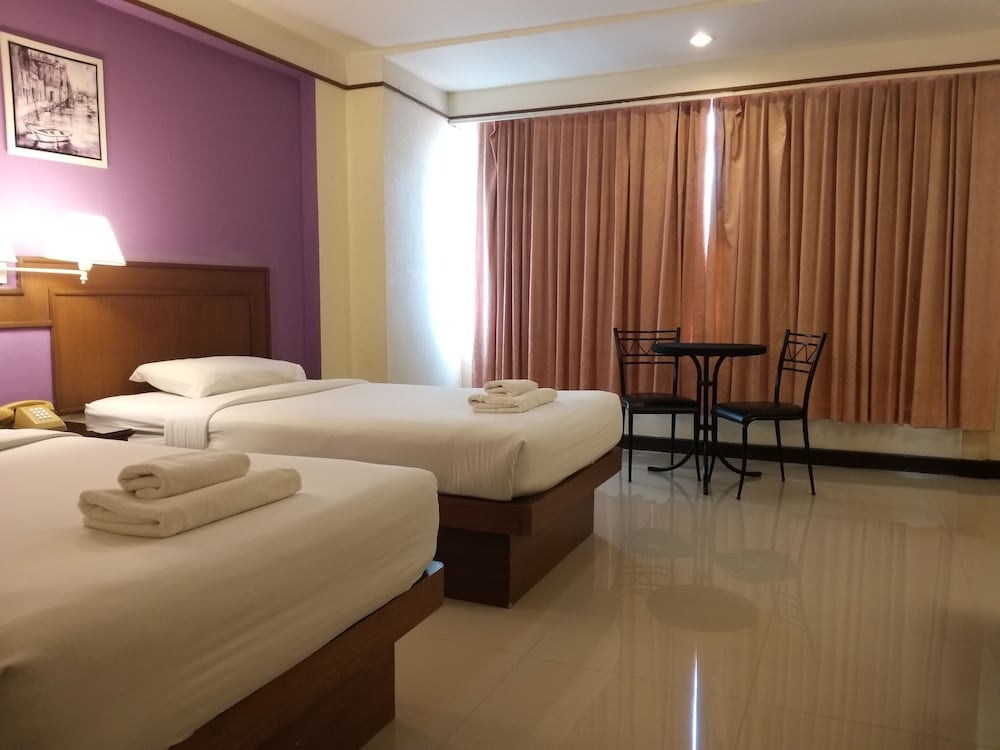 Songphanburi Hotel 18/49