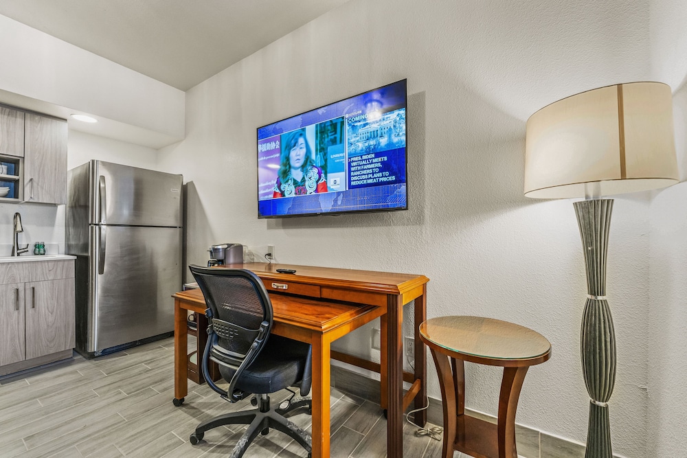 Metro Tempe Extended Stay 40/55