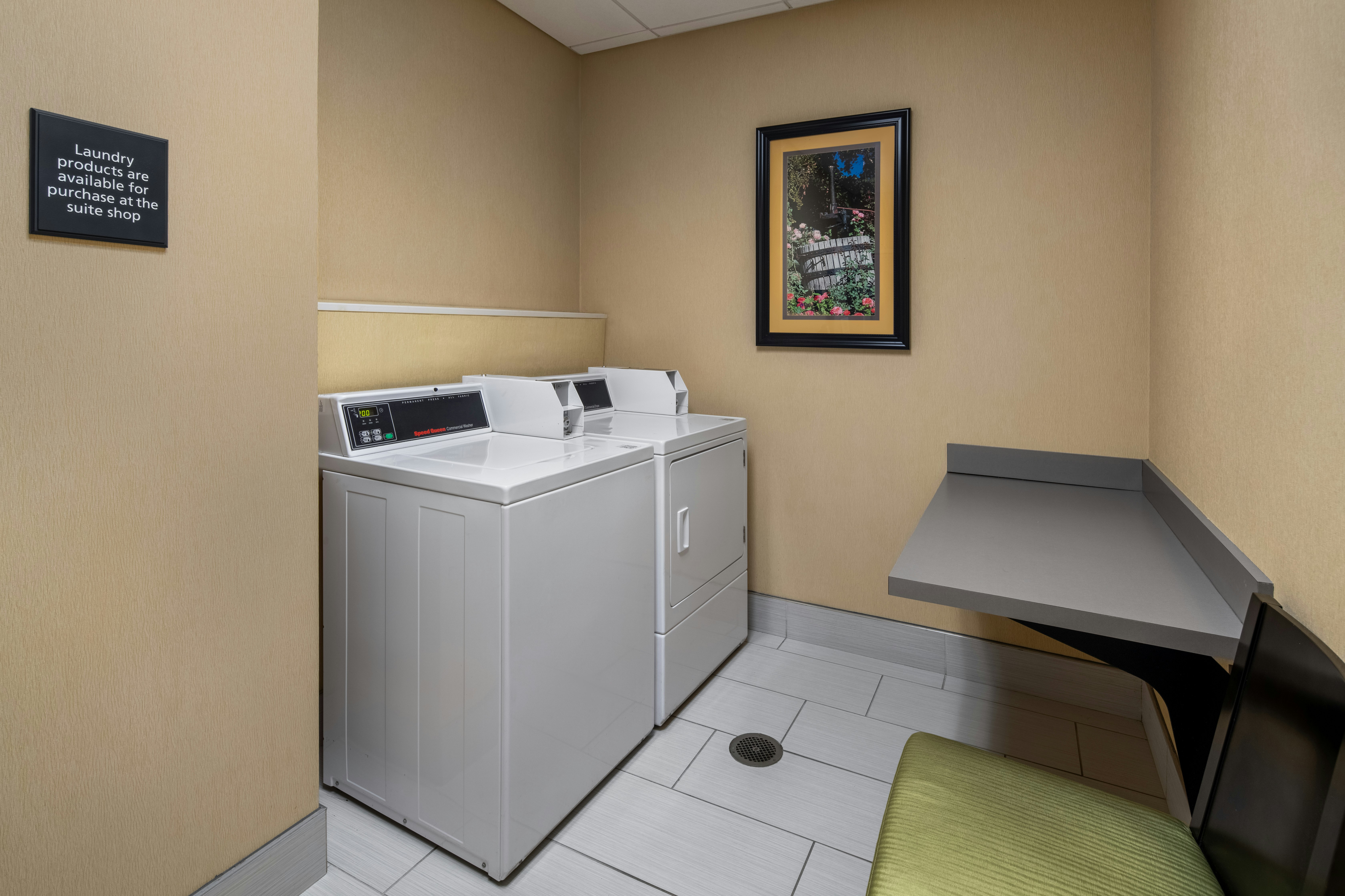 Hampton Inn Seneca Falls 20/22