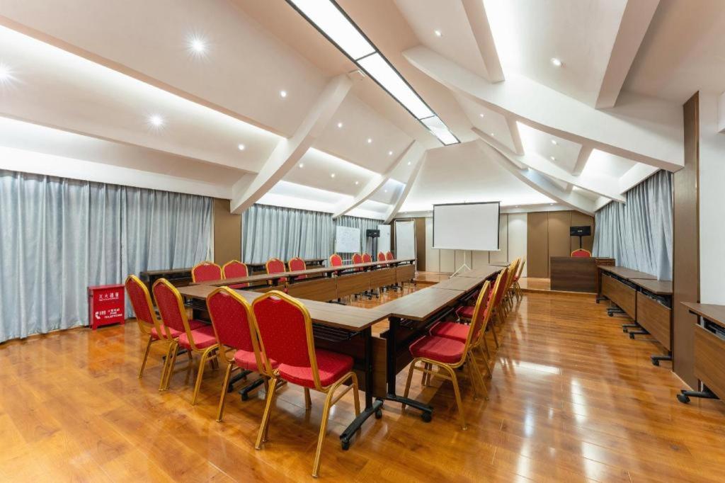 City Comfort Inn Shiyan Wudang Mountain 48/50
