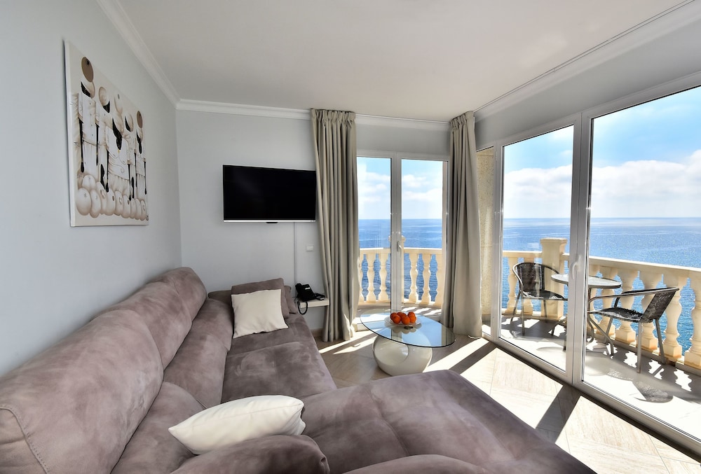 Aparthotel Ola Blanca 28/50