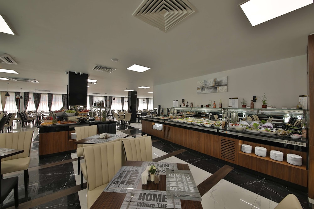 Prestige Deluxe Hotel Aquapark Club 60/76