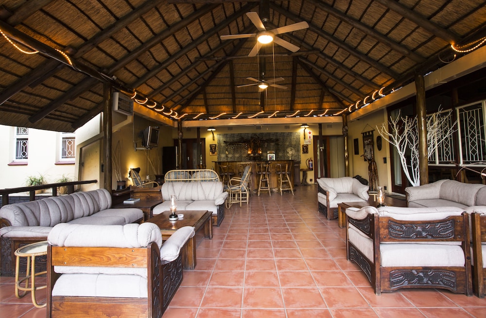 Sunbird Lodge - Guest House 18/40