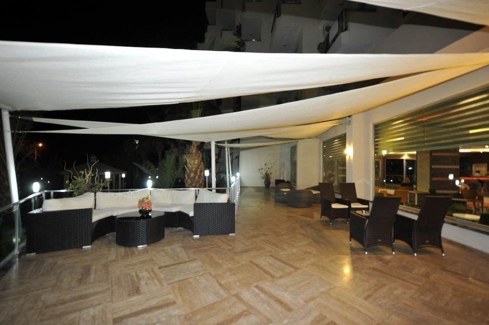 Asrin Beach 13/55