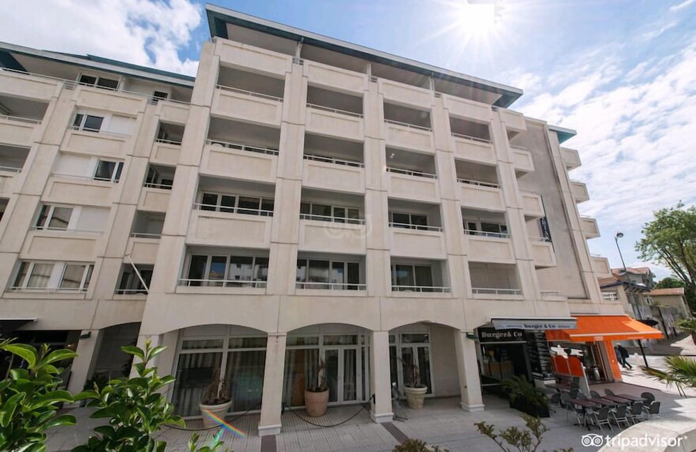 Le Trianon Arcachon 1/54