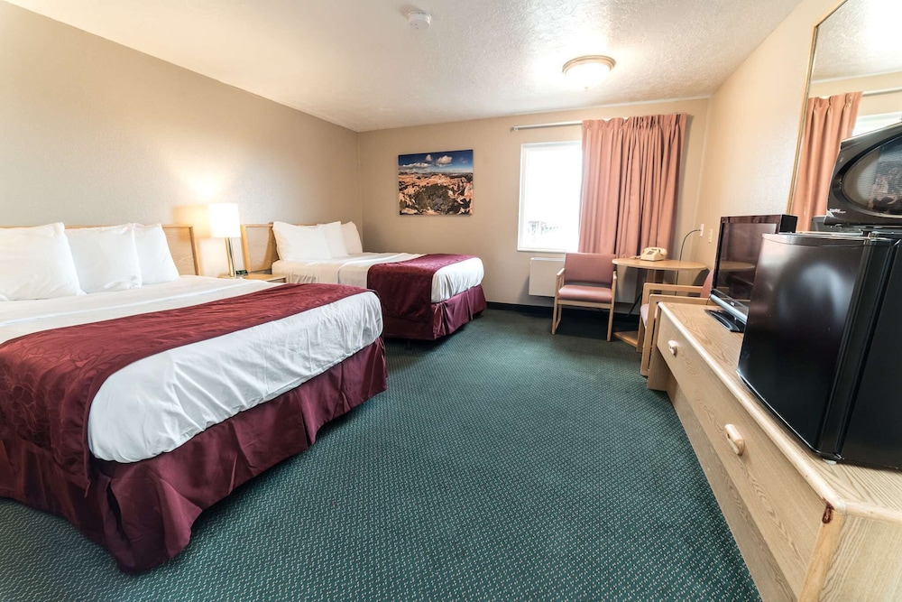 Red Ledges Inn 27/50
