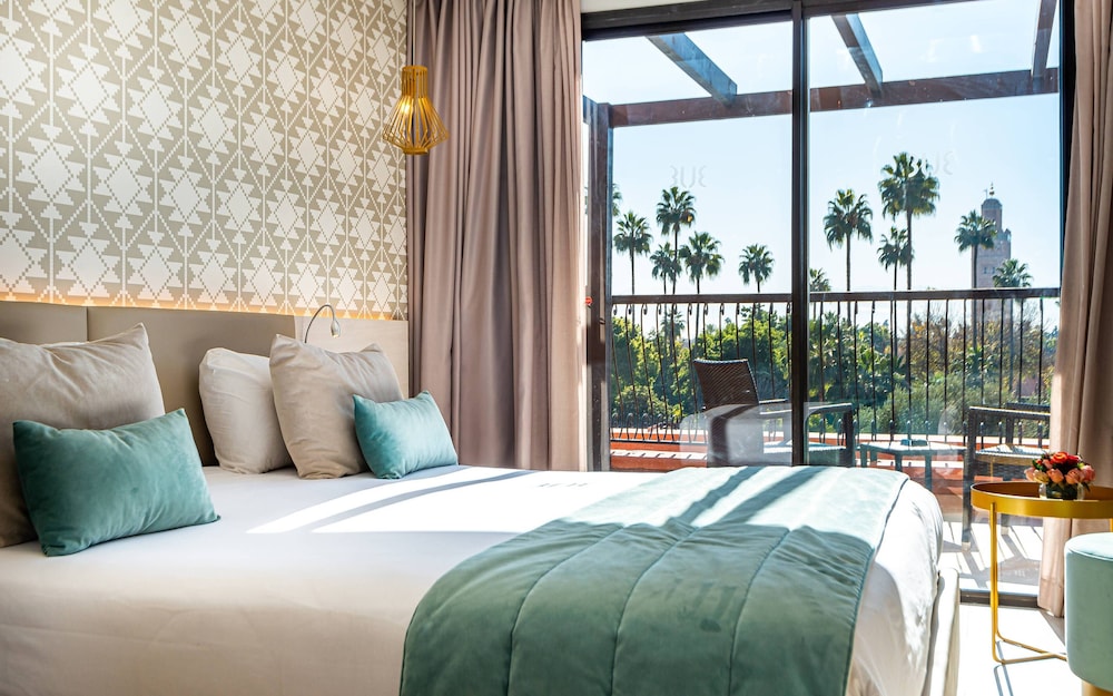 Medina Gardens - Adult only 52/73