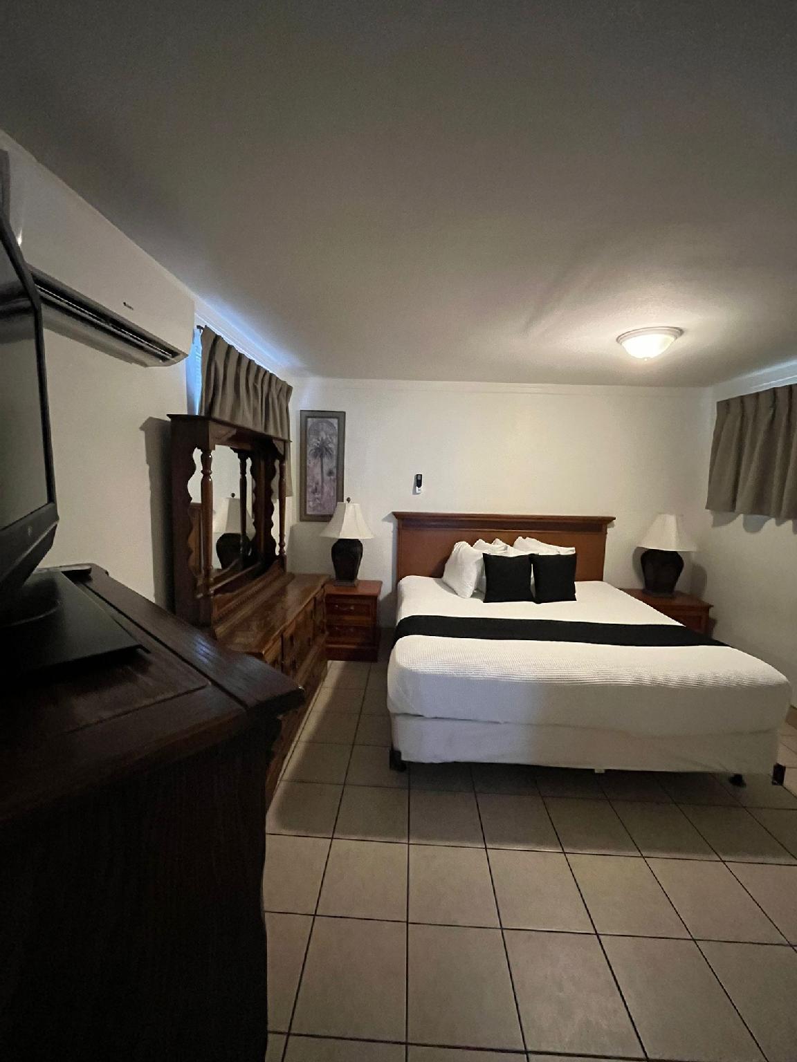 Suite, Villa