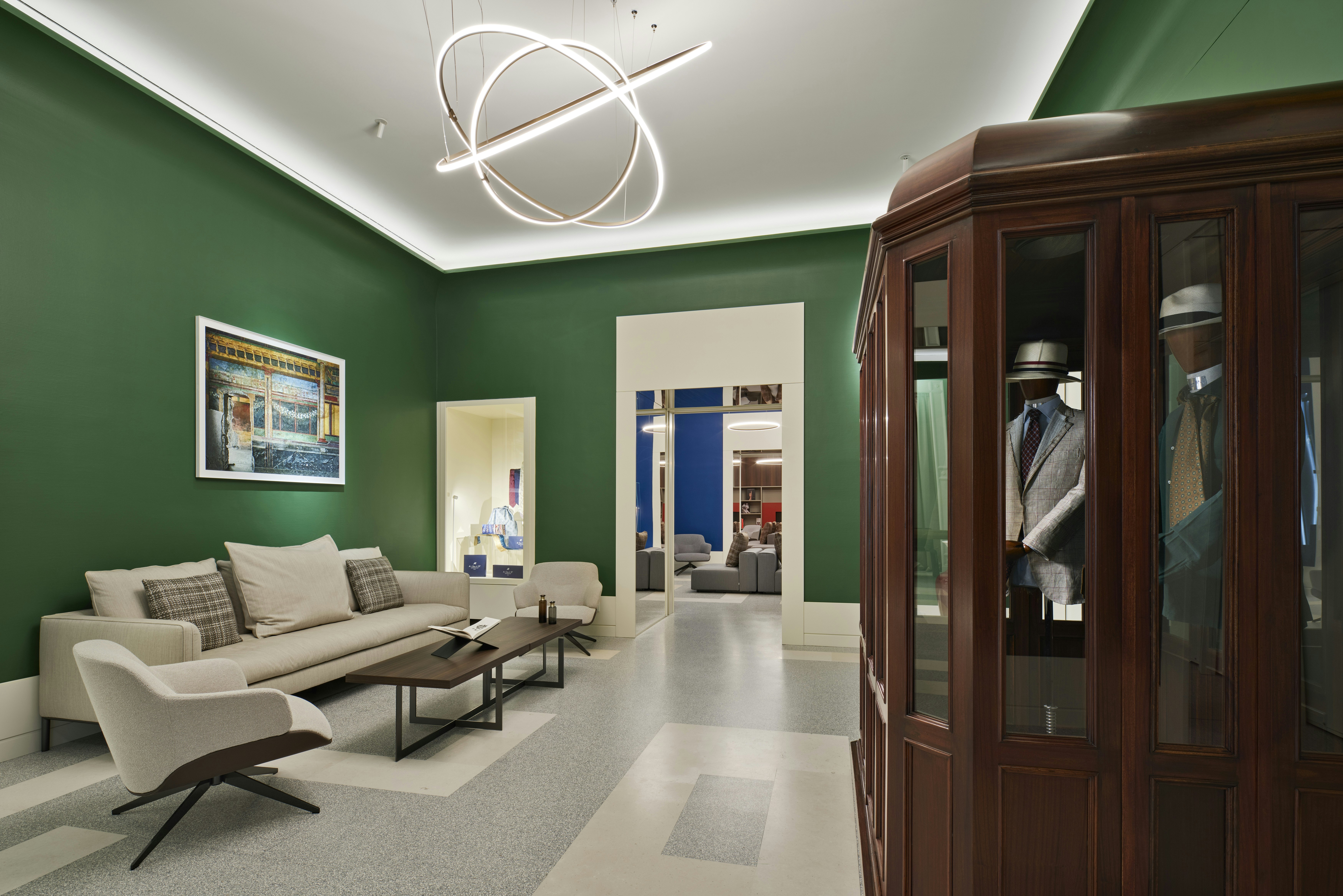 De Bonart Naples, Curio Collection by Hilton 29/50