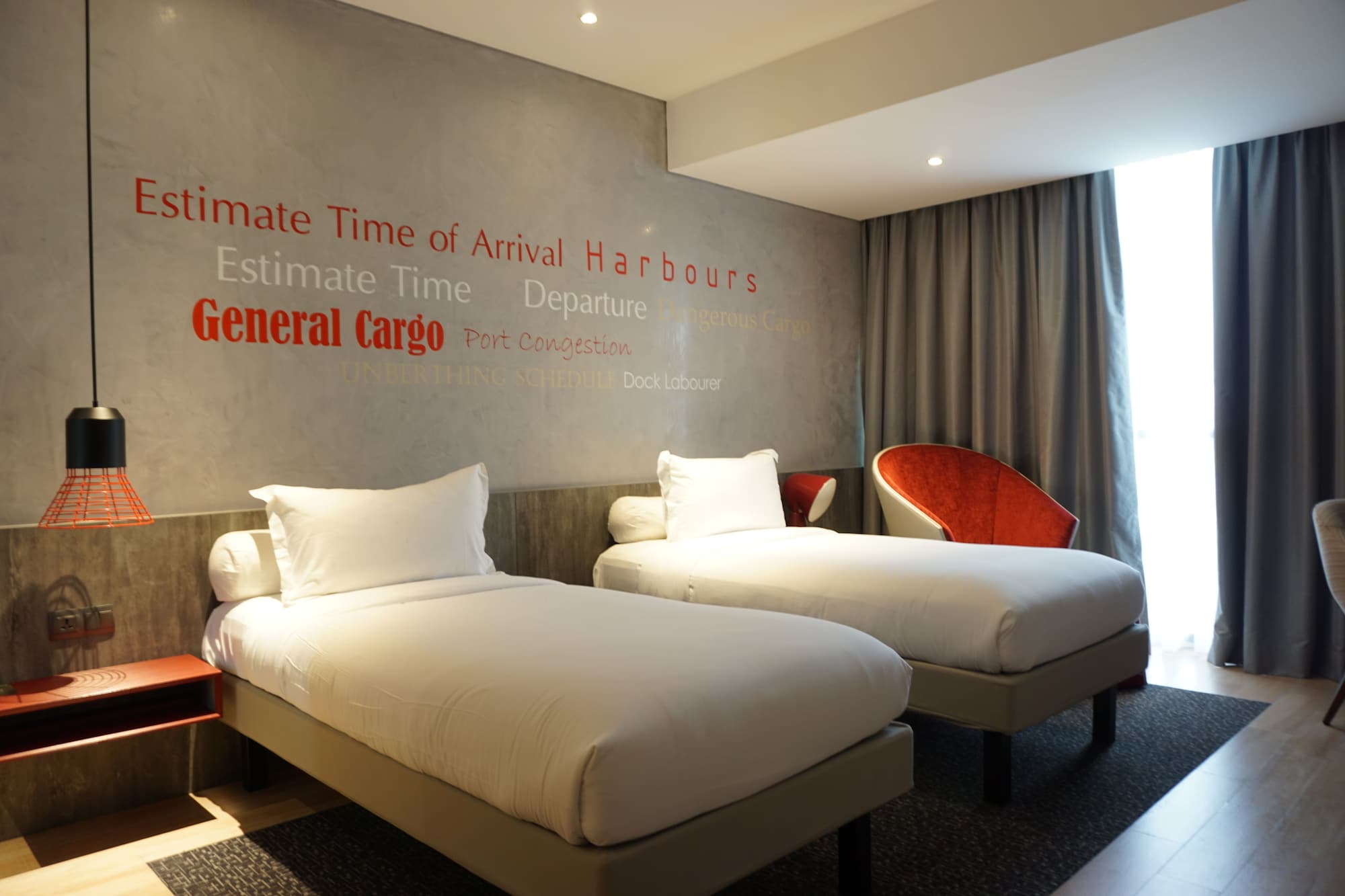 SUPERIOR, TWIN BEDS