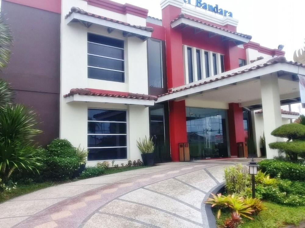HOTEL BANDARA SYARIAH 1/48