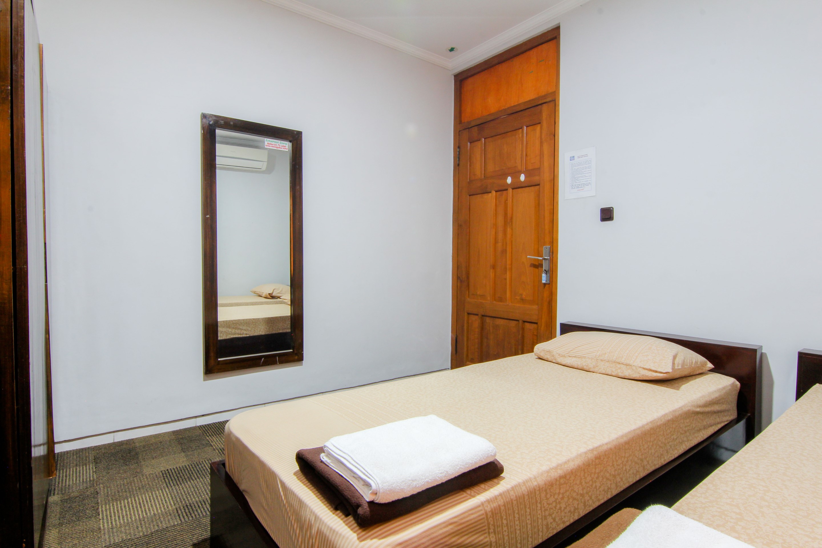 Embe Enem Homestay by ZUZU 16/39