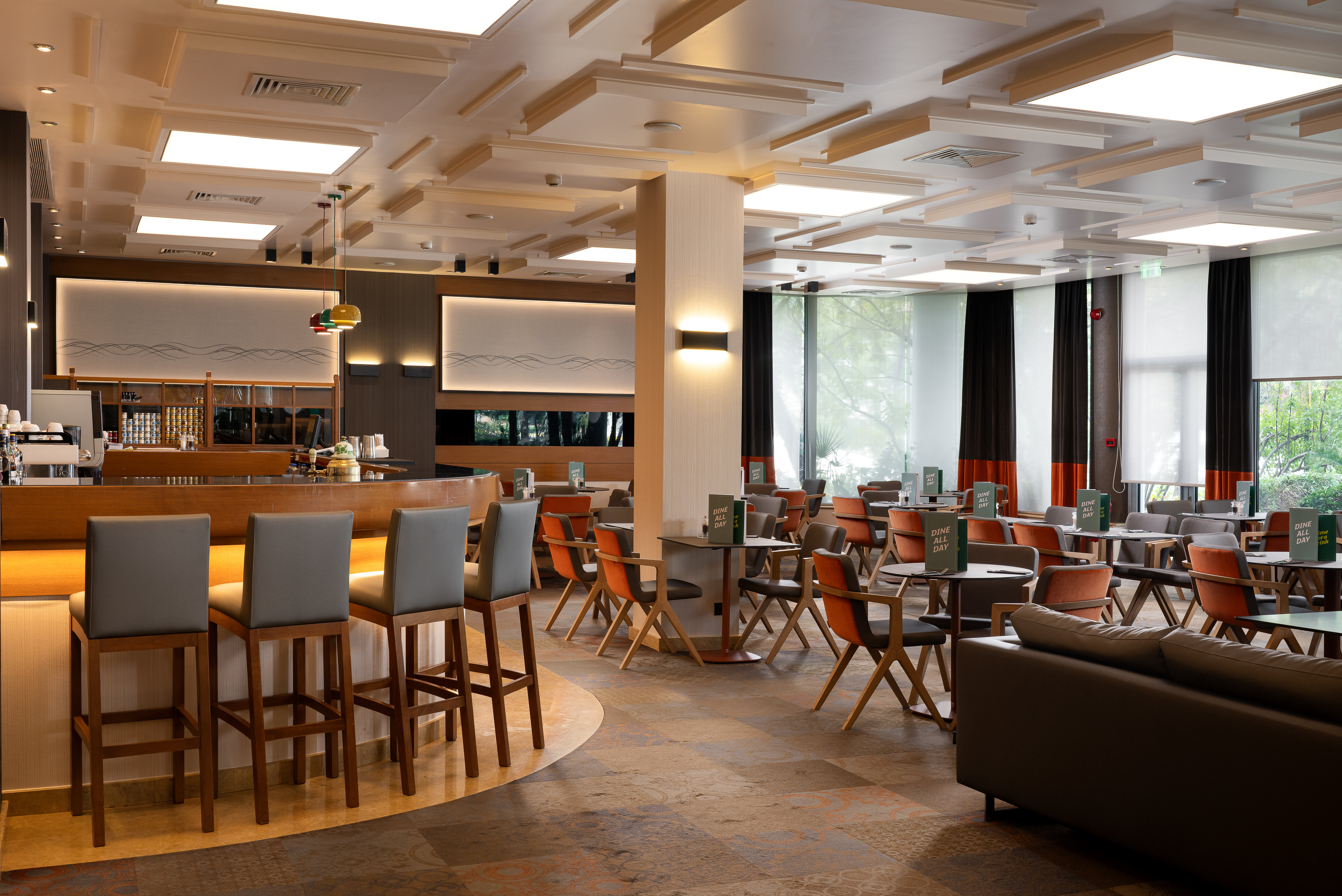 Holiday Inn Athens Airport 43/66