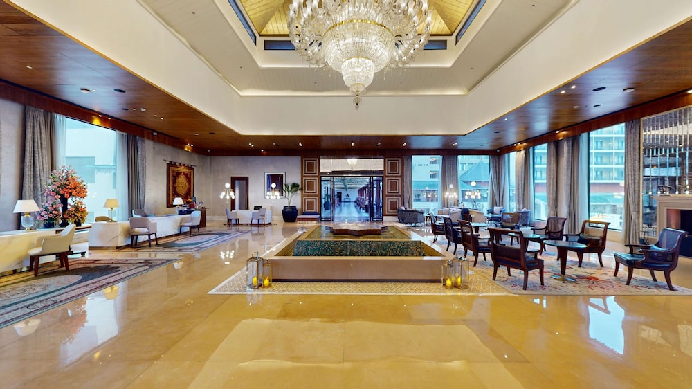 Radisson Collection Hotel & Spa, Riverfront Srinagar 8/50