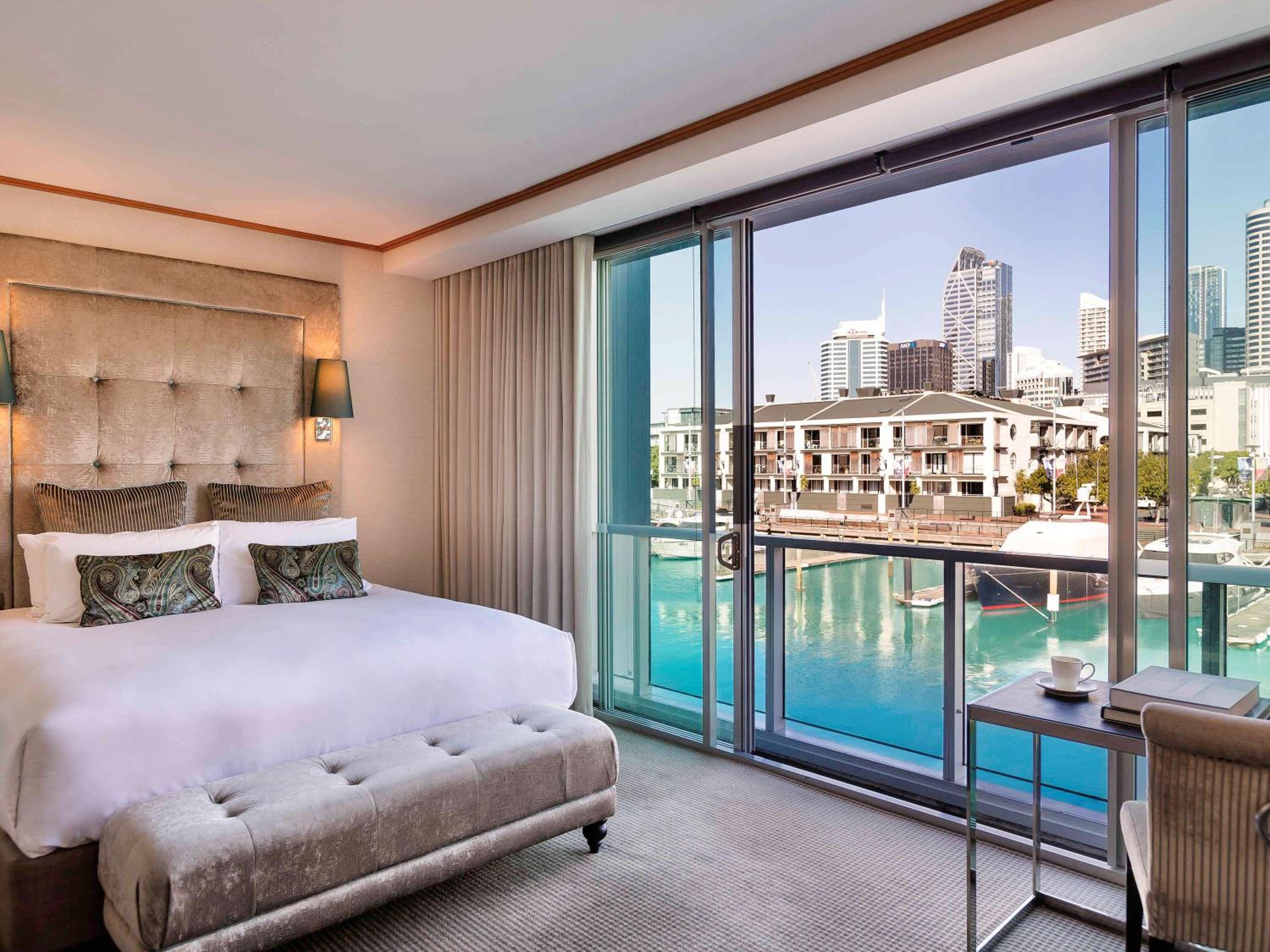 Marina, Luxury