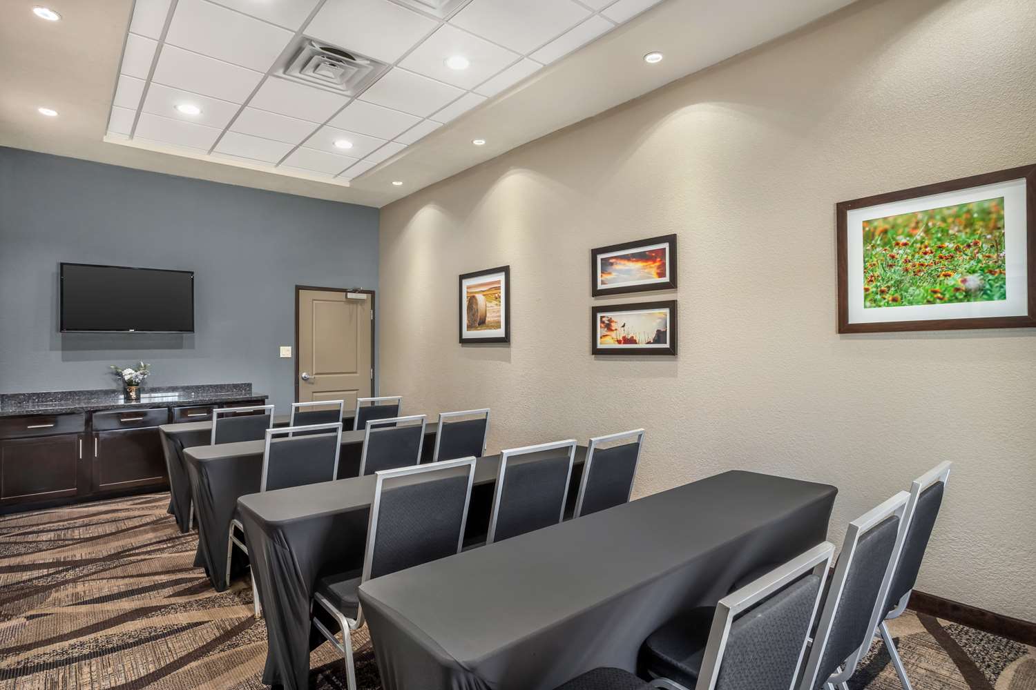 Best Western Plus Lake Jackson Inn and Suites 7/15