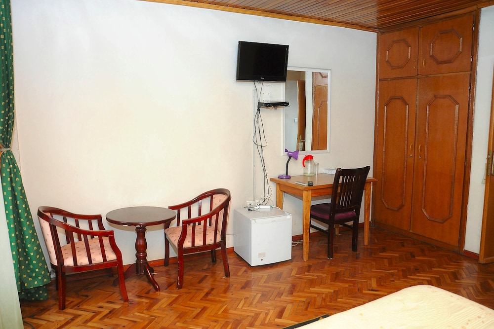 Yeka Guest House 20/36
