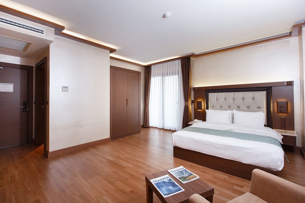 Sera Lake Resort 23/75