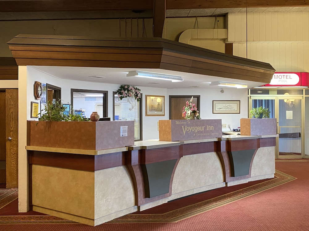 Voyageur Inn and Conference Center 7/58