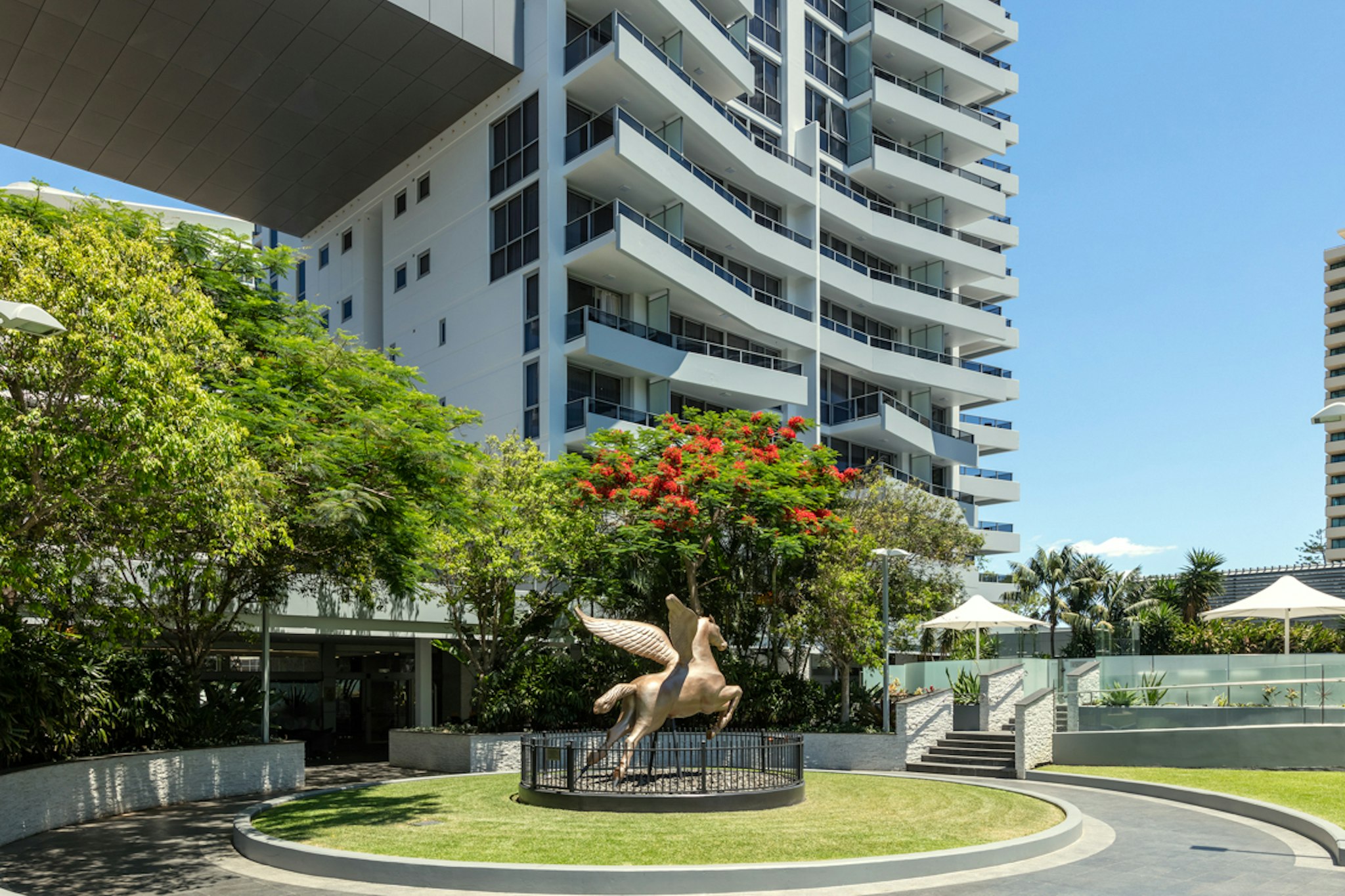 Meriton Suites Broadbeach 29/37