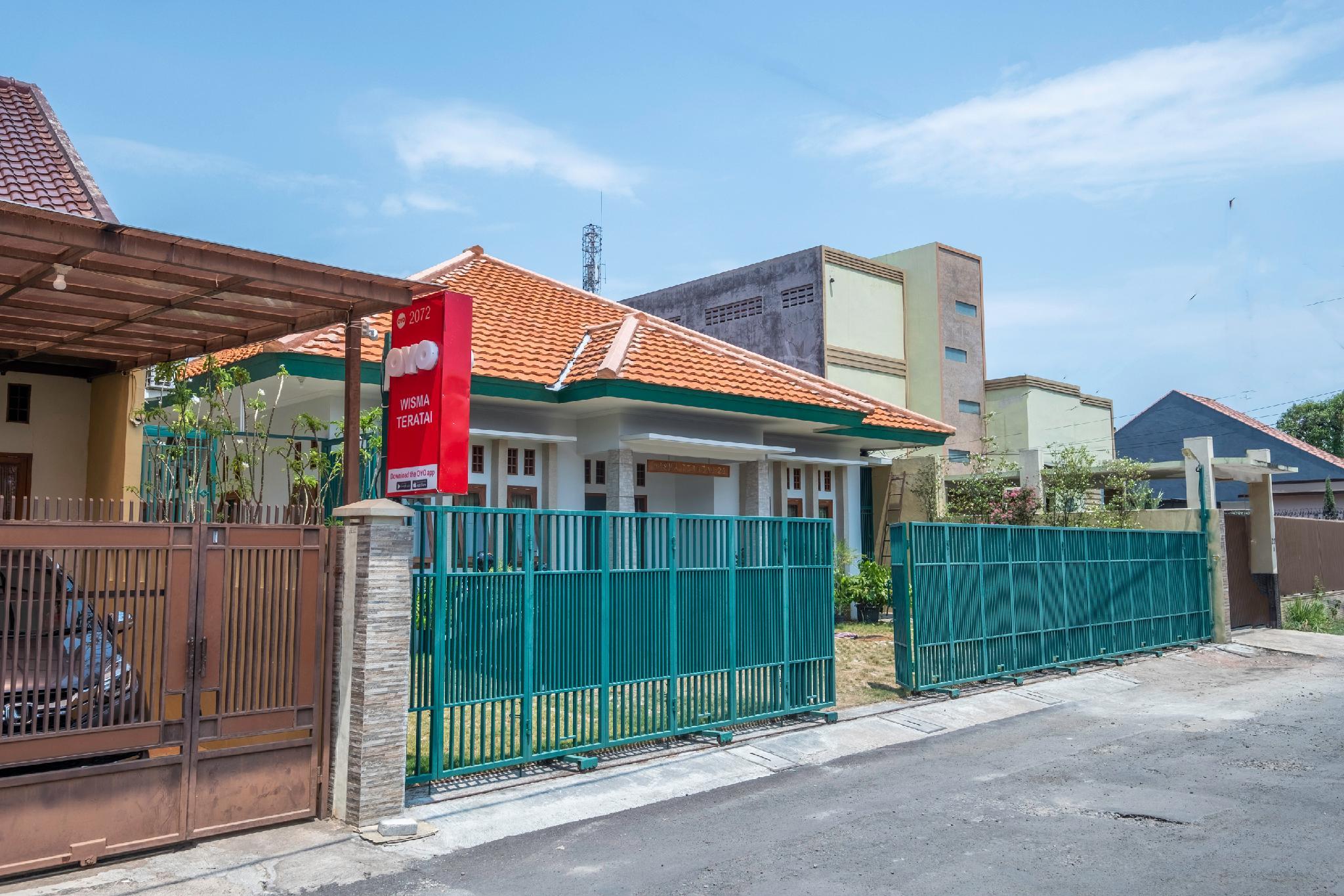 OYO 2072 Wisma Teratai 2/29