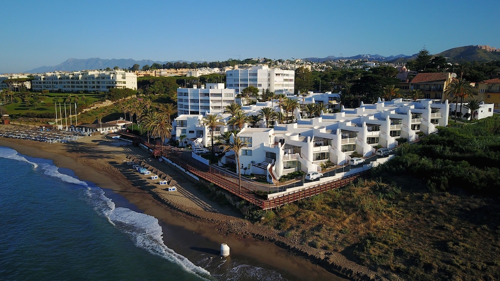 Macdonald Leila Playa Club