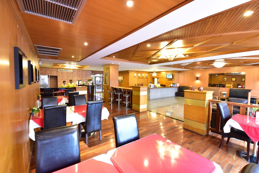 Dynasty Inn Pattaya 15/39