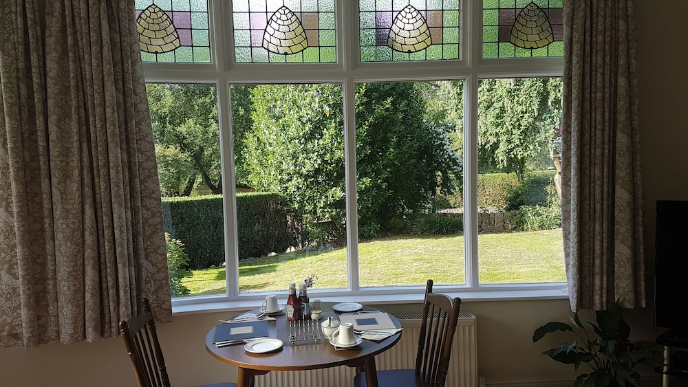 The Beehive Guest House 19/25