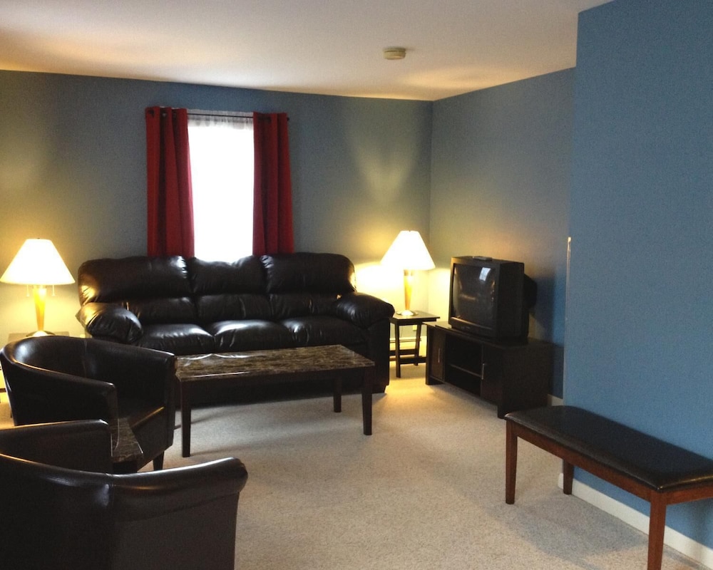 Vinehurst Inn And Suites 44/58