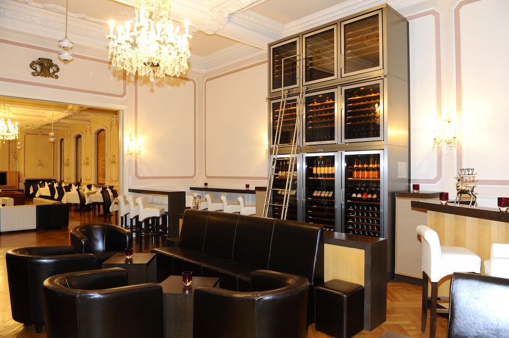Heliopark Bad Hotel zum Hirsch 49/55