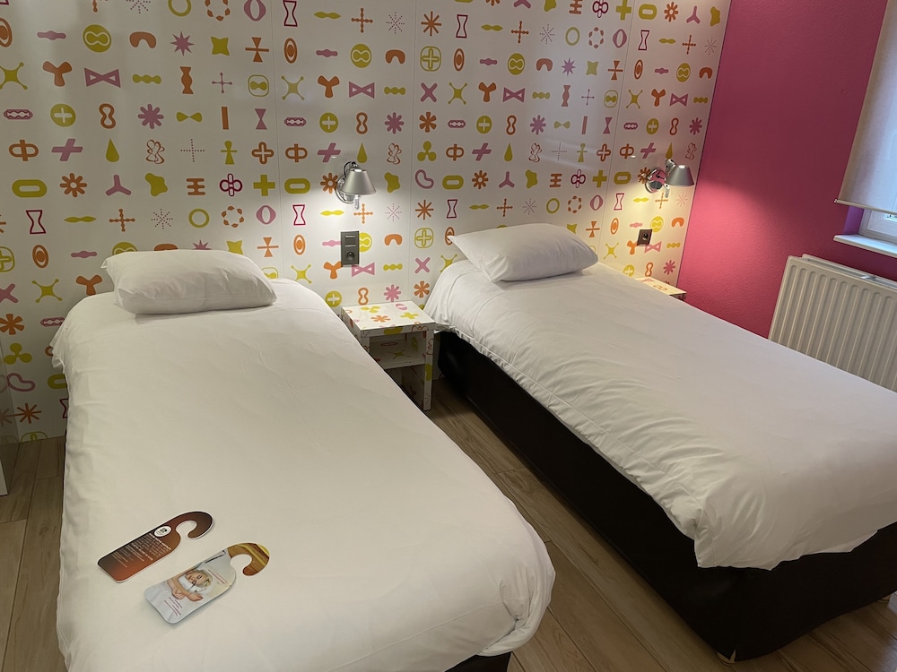 Ibis Styles La Louviere 30/73