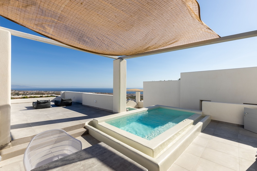 Serapias Suites 40/67