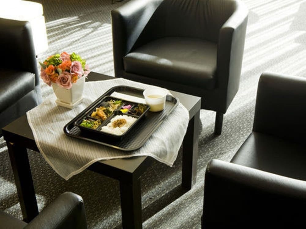 Hillarys Hotel 32/40