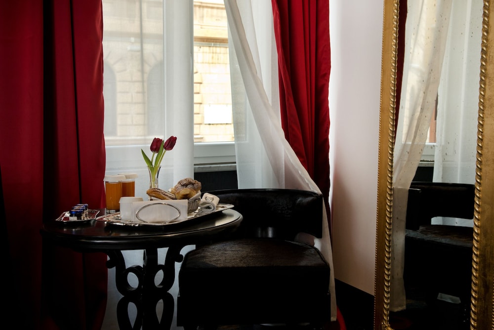 Ht6 Boutique Hotel 44/49