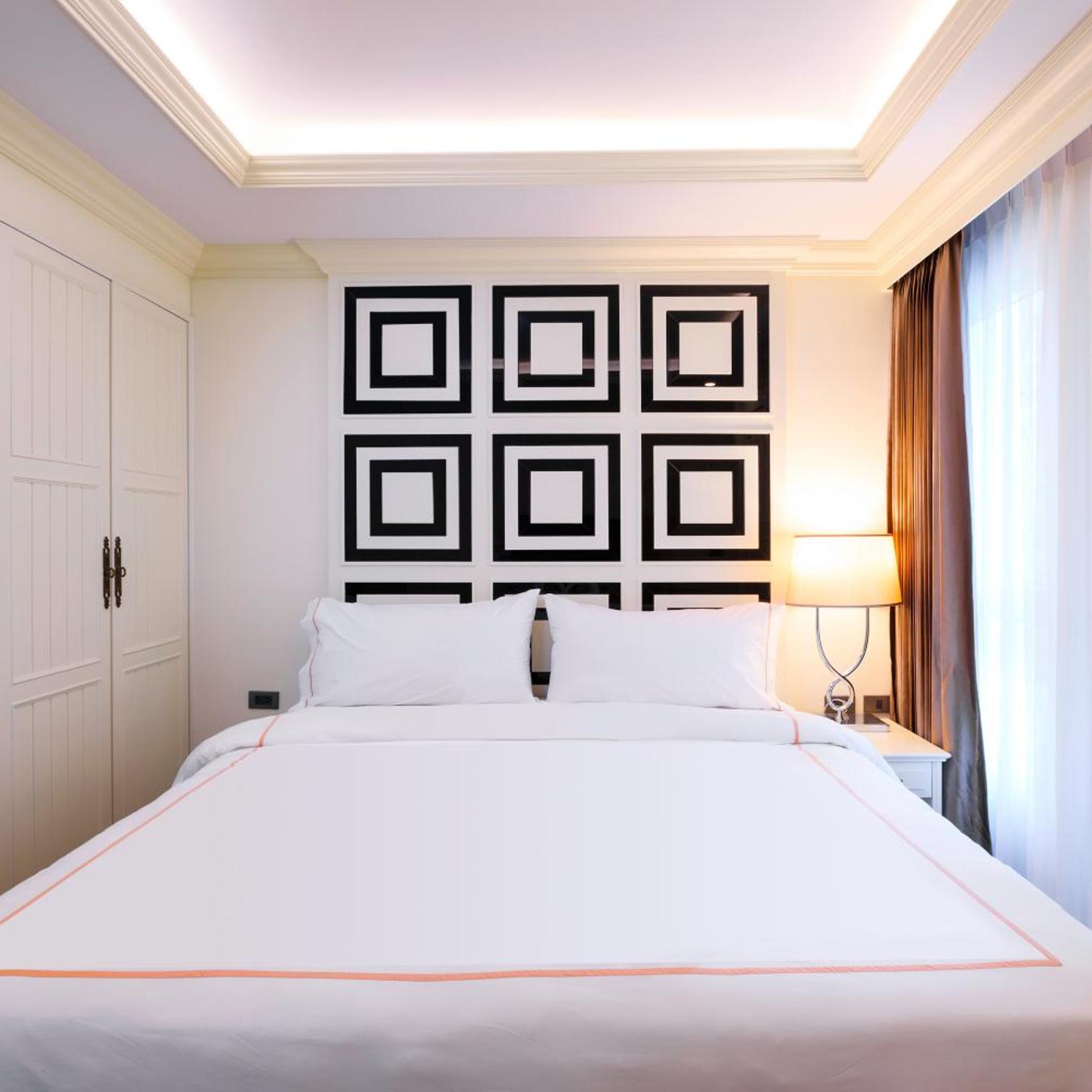 The LA49 Hotel Bangkok 8/26