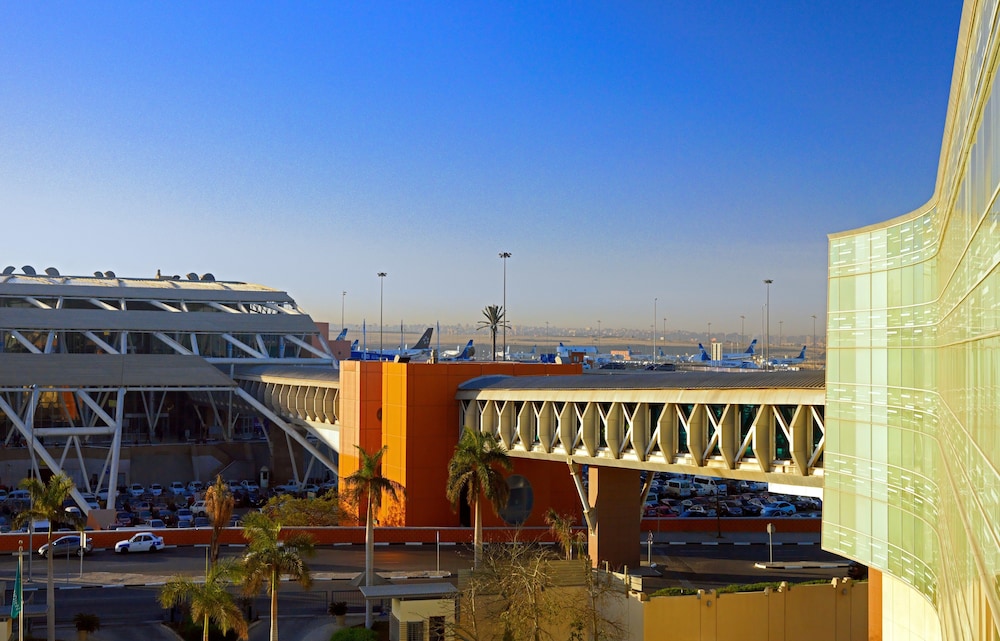 Le Meridien Cairo Airport 11/63