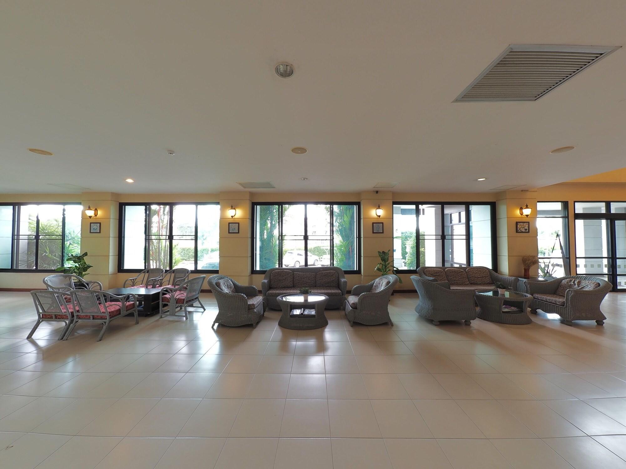 Nipa Garden Hotel 32/53