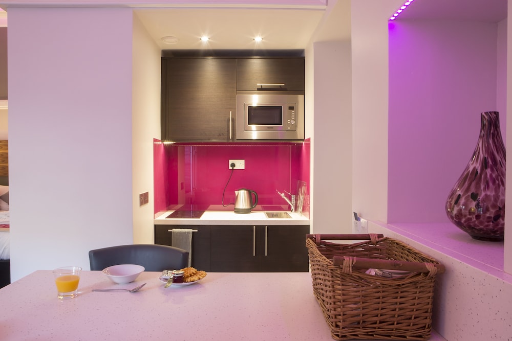 Court Residence 26/49