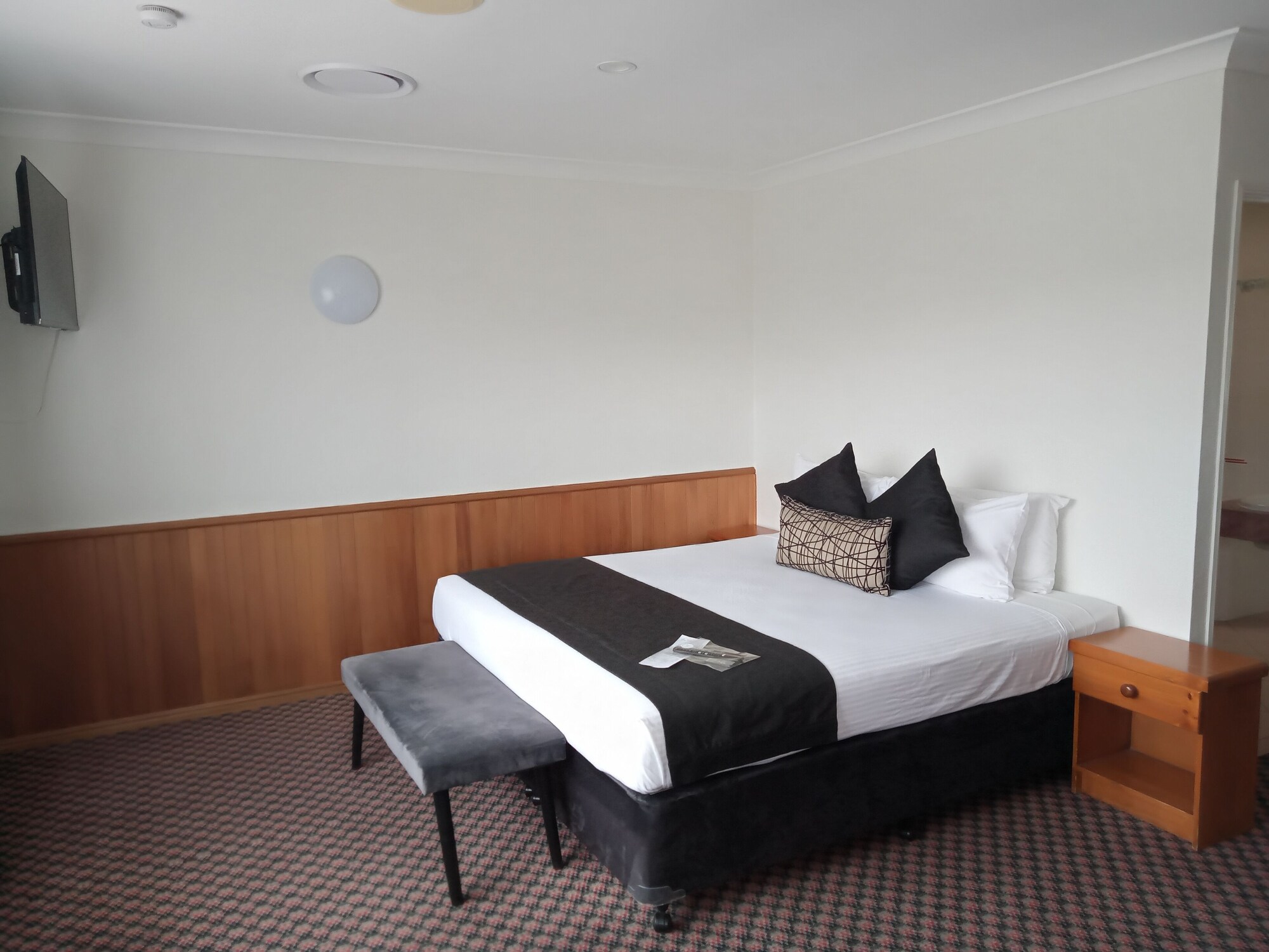 Spa, King Bed