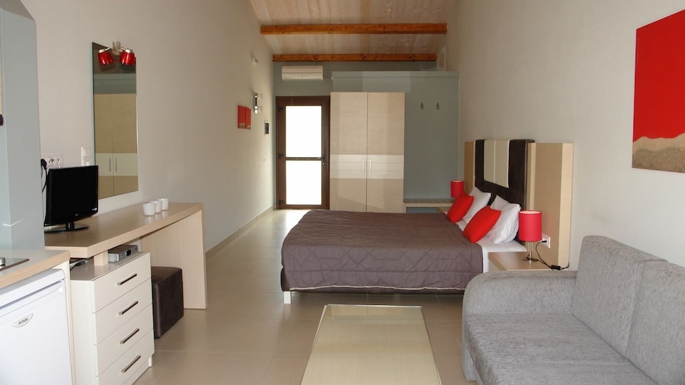 Medusa Luxury Apartments 21/30