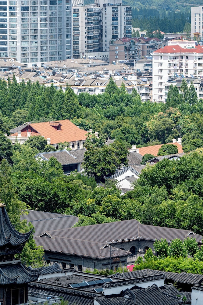 Nanjing Fushang Hotel 40/46