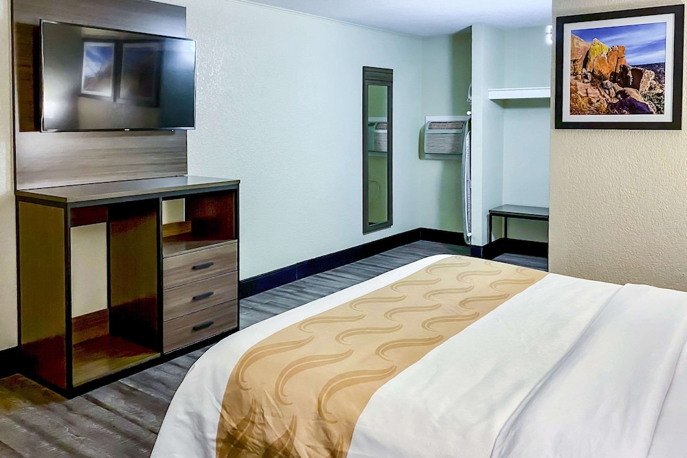 ROOM, 2 DOUBLE BEDS, ACCESSIBLE