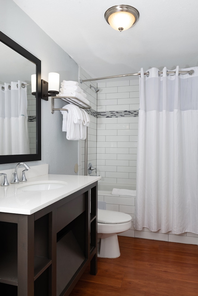 Club Wyndham Riverside Suites 36/36