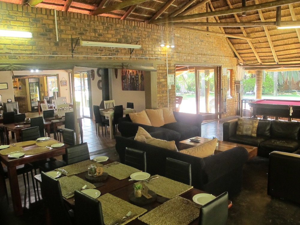 Aero Guest Lodge 47/68