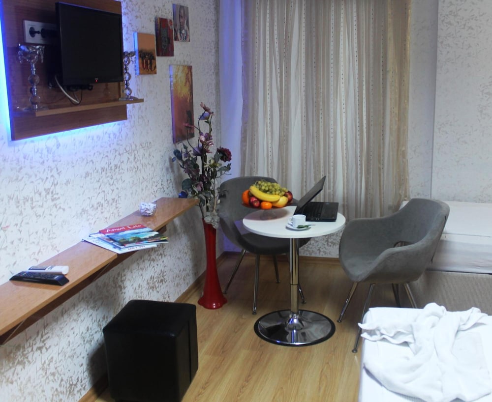 Avcilar Inci Hotel 46/68