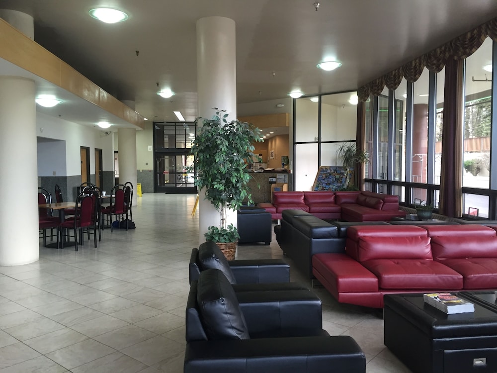 Alex Hotel and Suites Anchorage Airport 38/66