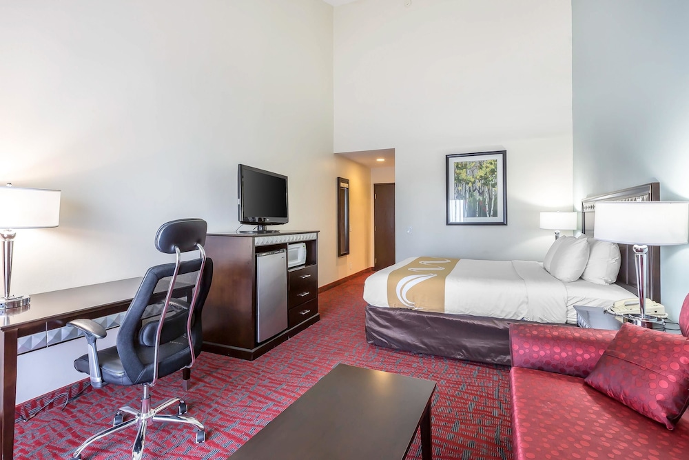 Comfort Inn & Suites Irvine Spectrum 22/49